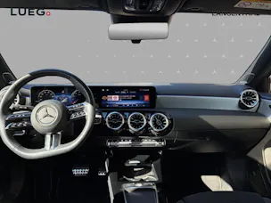 MERCEDES-BENZ A 220 4Matic 8G-DCT