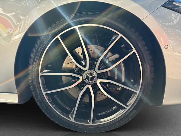 MERCEDES-BENZ A 220 4Matic 8G-DCT