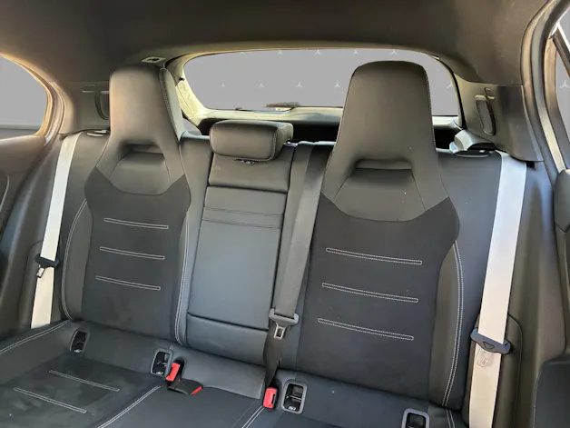 MERCEDES-BENZ A 220 4Matic 8G-DCT