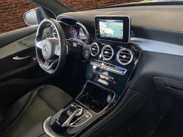 MERCEDES-BENZ GLC Coupé 300 AMG 4Matic