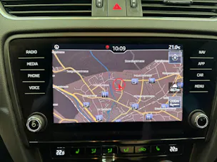 SKODA Octavia Combi 2.0 TDI Ambition DSG