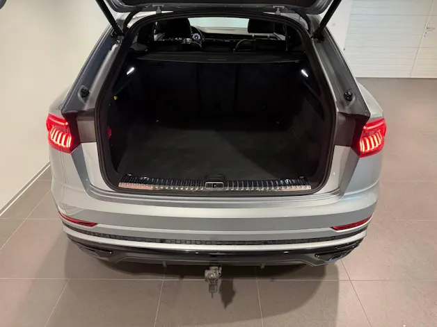 AUDI Q8 SUV 50 TDI quattro tiptronic
