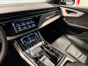AUDI Q8 SUV 50 TDI quattro tiptronic