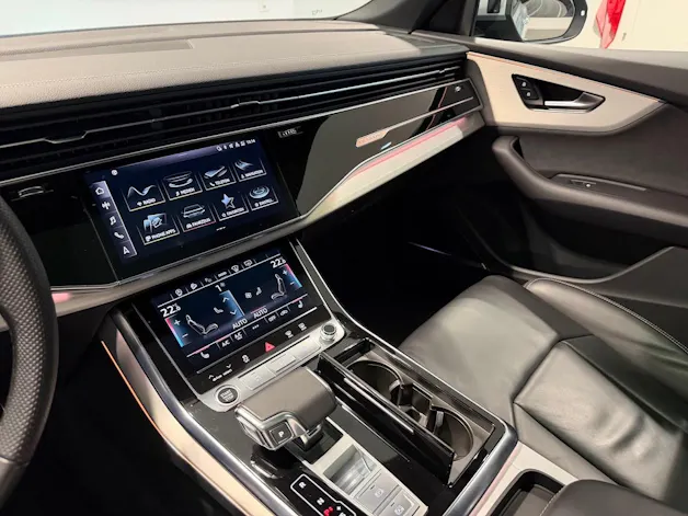 AUDI Q8 SUV 50 TDI quattro tiptronic