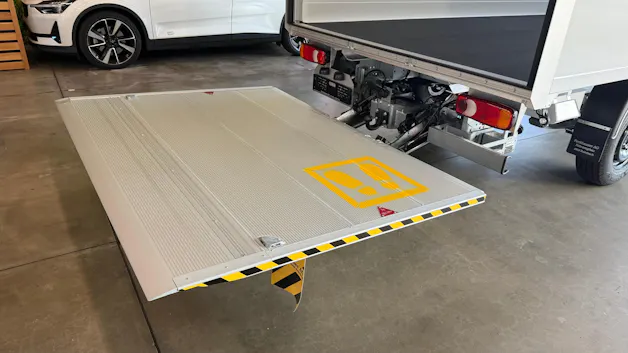 RENAULT Master RedEdition Koffer/Hebebühne