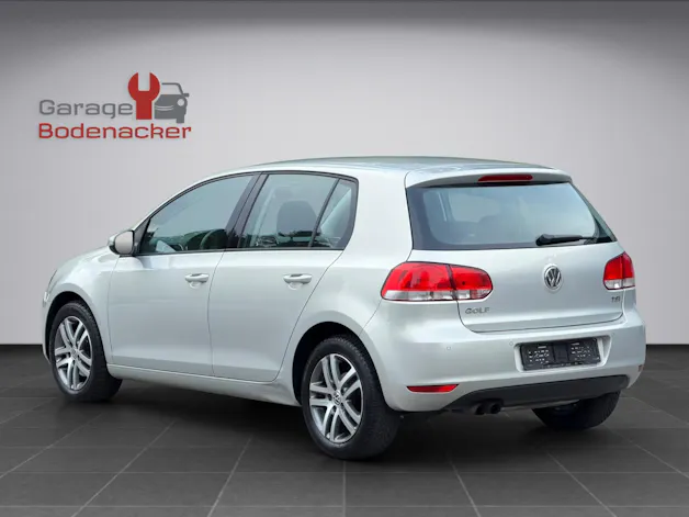 VW Golf 1.4 TSI Comfortline * MFK 04.2026 *
