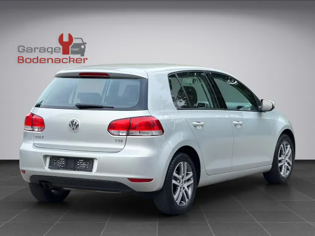 VW Golf 1.4 TSI Comfortline * MFK 04.2026 *