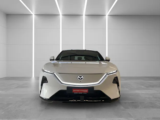 MAZDA CX-6e 68,8 kWh Takumi mit 21 Zoll - Räder