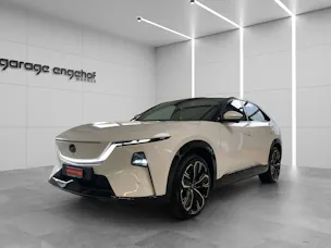 MAZDA CX-6e 68,8 kWh Takumi mit 21 Zoll - Räder