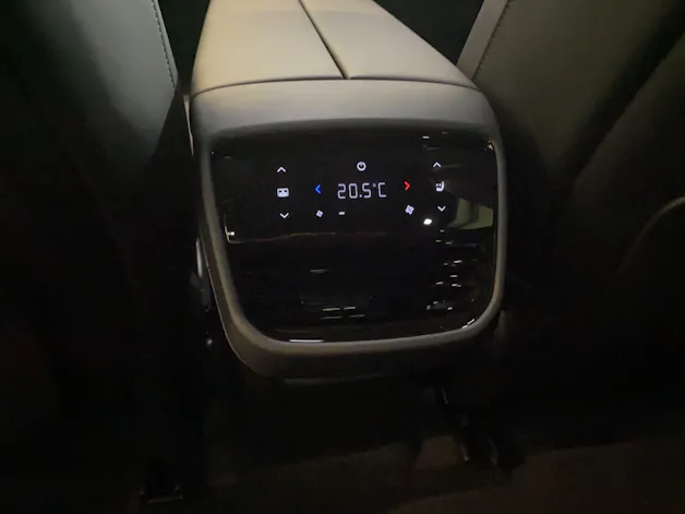 MAZDA CX-6e 68,8 kWh Takumi mit 21 Zoll - Räder