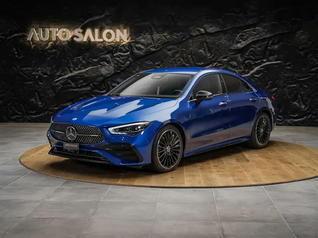 MERCEDES-BENZ CLA 200 d Coupe AMG Line Night Edition *Werksgarantie*Sitzheizung*