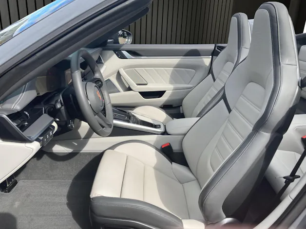PORSCHE 911 Carrera S Cabriolet