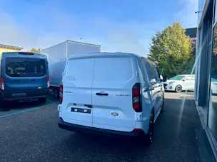 FORD Transit Custom Van 280 L1 2.0 EcoBl Trend/136CV/Aut.
