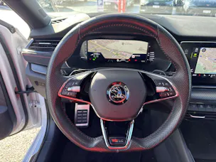 SKODA Octavia Combi 2.0 TDi RS 200PS 4x4 DSG-Automat