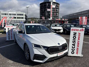 SKODA Octavia Combi 2.0 TDi RS 200PS 4x4 DSG-Automat