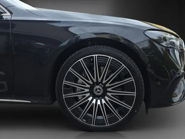 MERCEDES-BENZ E 220 d T 4M 9G-Tronic