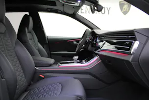 AUDI RSQ8 performance quattro