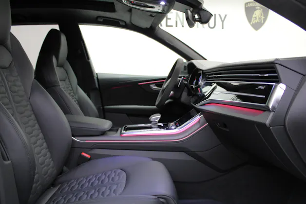 AUDI RSQ8 performance quattro