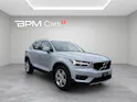 VOLVO XC40 2.0 T4 Momentum AWD