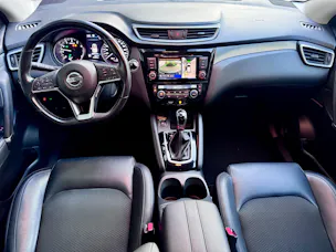 NISSAN Qashqai 1.3 DIG-T tekna DCT