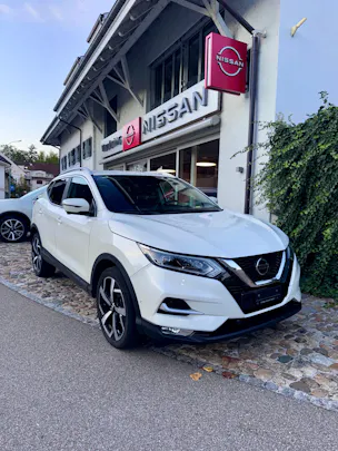 NISSAN Qashqai 1.3 DIG-T tekna DCT