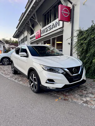 NISSAN Qashqai 1.3 DIG-T tekna DCT