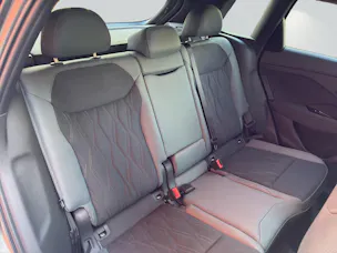 AUDI Q3 SUV e-hybrid 200 kW S tronig