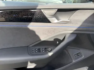 VW Passat Variant 2.0 TSI R-Line 4 Motion DSG