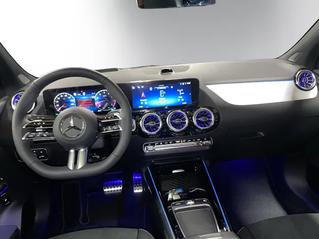 MERCEDES-BENZ GLA 250 4Matic 8G-DCT Swiss Star
