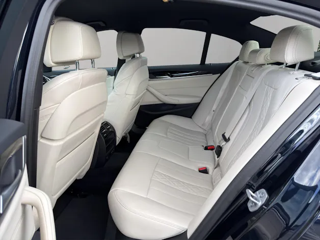 BMW 545e xDrive Pure M Sport Steptronic