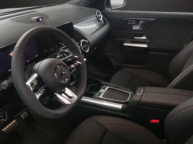 MERCEDES-BENZ GLA AMG 35 4Matic 8G-DCT