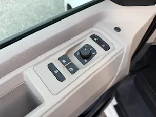 VW Multivan 2.0 TSI Liberty DSG Lang 7-Sitzplätze