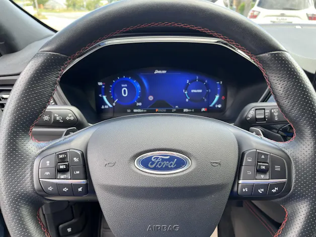 FORD Kuga 2.0 TDCi EcoBlue ST-Line X 4WD