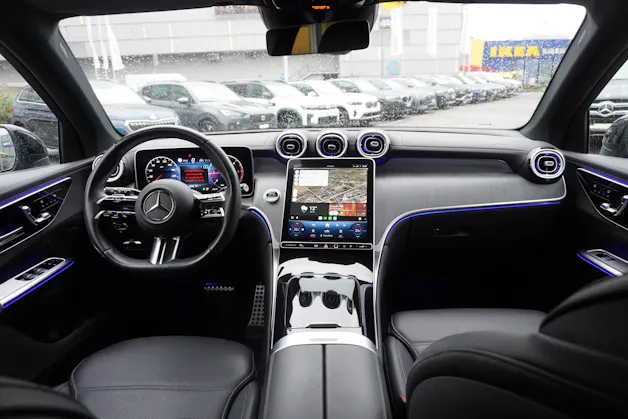 MERCEDES-BENZ GLC 220 d 4Matic 9G-Tronic AMG-LINE!!!