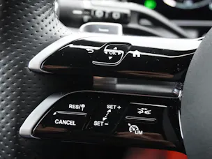 MERCEDES-BENZ GLC 220 d 4Matic 9G-Tronic AMG-LINE!!!