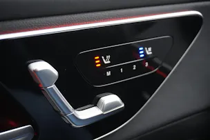 MERCEDES-BENZ GLC 220 d 4Matic 9G-Tronic AMG-LINE!!!