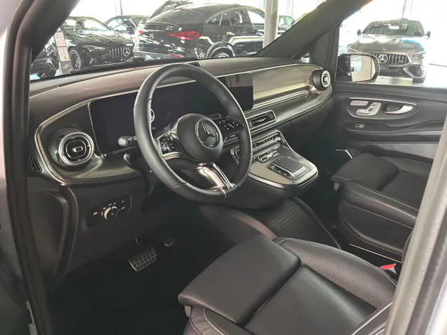 MERCEDES-BENZ V 300 d lang 4Matic Swiss Edition 9G-Tronic