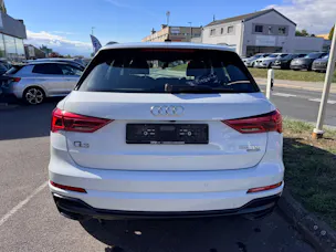 AUDI Q3 35 TDI S line Attraction quattro S-tronic