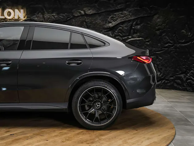 MERCEDES-BENZ GLC Coupé 220 d 4Matic AMG Line 9G-Tronic *Werksgarantie*21" Felgen*360° Kamera*AHK*