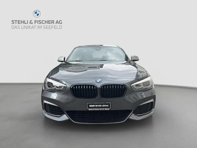 BMW M140i xDrive Steptronic