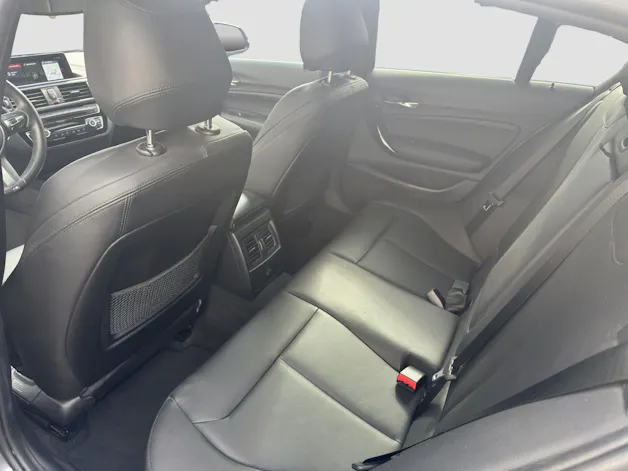 BMW M140i xDrive Steptronic