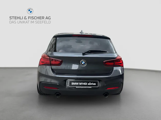 BMW M140i xDrive Steptronic