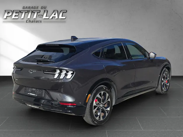 FORD Mustang MACH-E Premium AWD 72.6 kWh