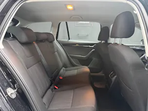 SKODA Octavia Combi 1.4 TSI Style DSG