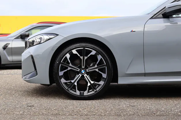 BMW 320d xDrive 48V Touring Steptronic M Sport