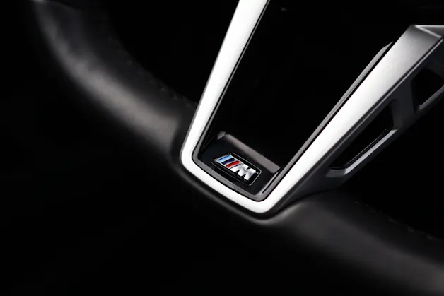 BMW 320d xDrive 48V Touring Steptronic M Sport