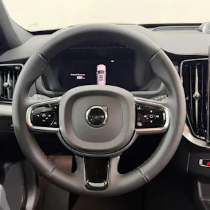VOLVO XC90 2.0 B5 MH Black Edition A