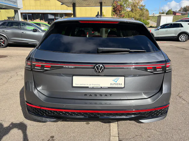 VW Passat Variant 2.0 TSI evo4 R-Line 4 Motion DSG