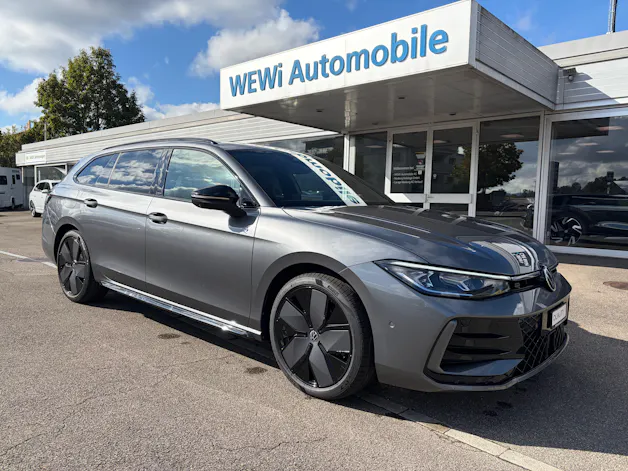 VW Passat Variant 2.0 TSI evo4 R-Line 4 Motion DSG