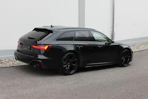 AUDI RS6 Avant 4.0 TFSI V8 quattro Audi exclusive *emerald green*